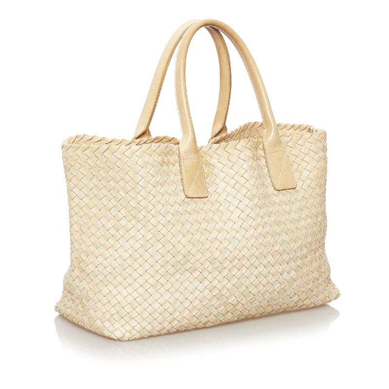 Inspired Bags For High-End Fashion Bottega Veneta Intrecciato Capri Leather Tote Bag (SHG-31386)