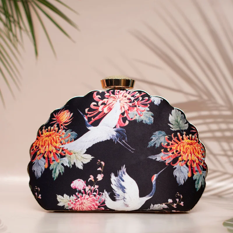 Luxury Bags With Premium Materials And Craftsmanship Artklim Black Floral Printed D-shape Clutch